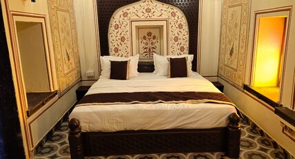 Rang Mahal Art Residency Room Type - Maharaja Room