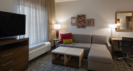 Staybridge Suites Phoenix - Biltmore Area Room Type - 1 Kng Studio Suite Comm Access Roll Shwr
