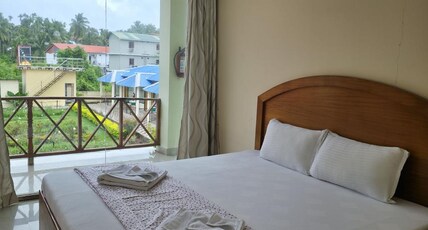 Neha Palace Room Type - Deluxe Ac Room