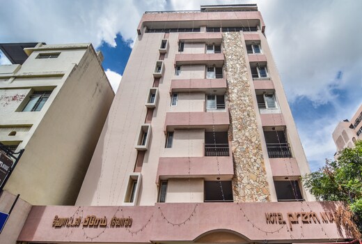 HOTEL  PREM NIVAS