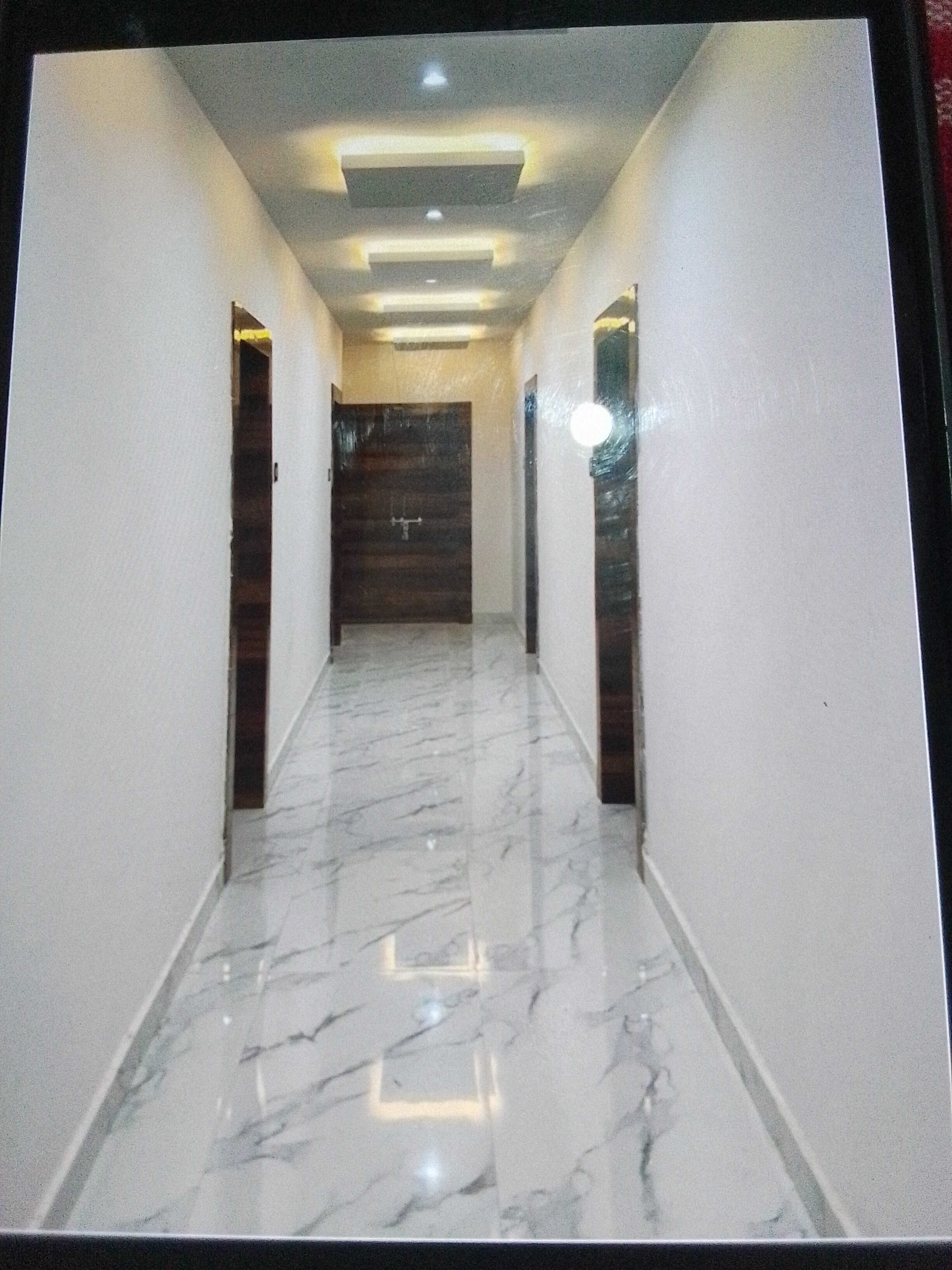 Savittri Inn - Tap to explore photos