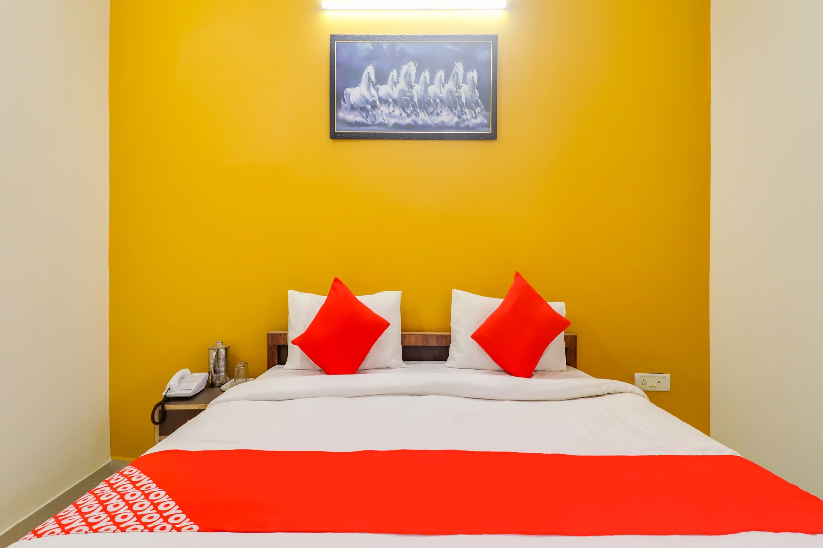 Hotel O Deep Inn - Tap to explore photos