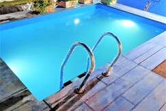 Ivy Little Door Cottage 3 BHK with Pool