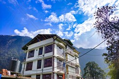 RUFINA BLUE PINE A Pure Veg Hotel