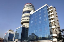 Hotel Om Tower & Revolving Restaurant