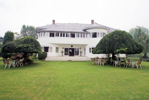 Hotel Dar-Es-Salam