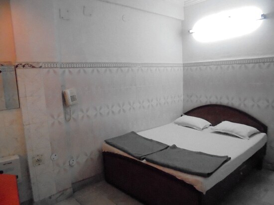 Hotel Parth By WB Inn - Tap to explore photos