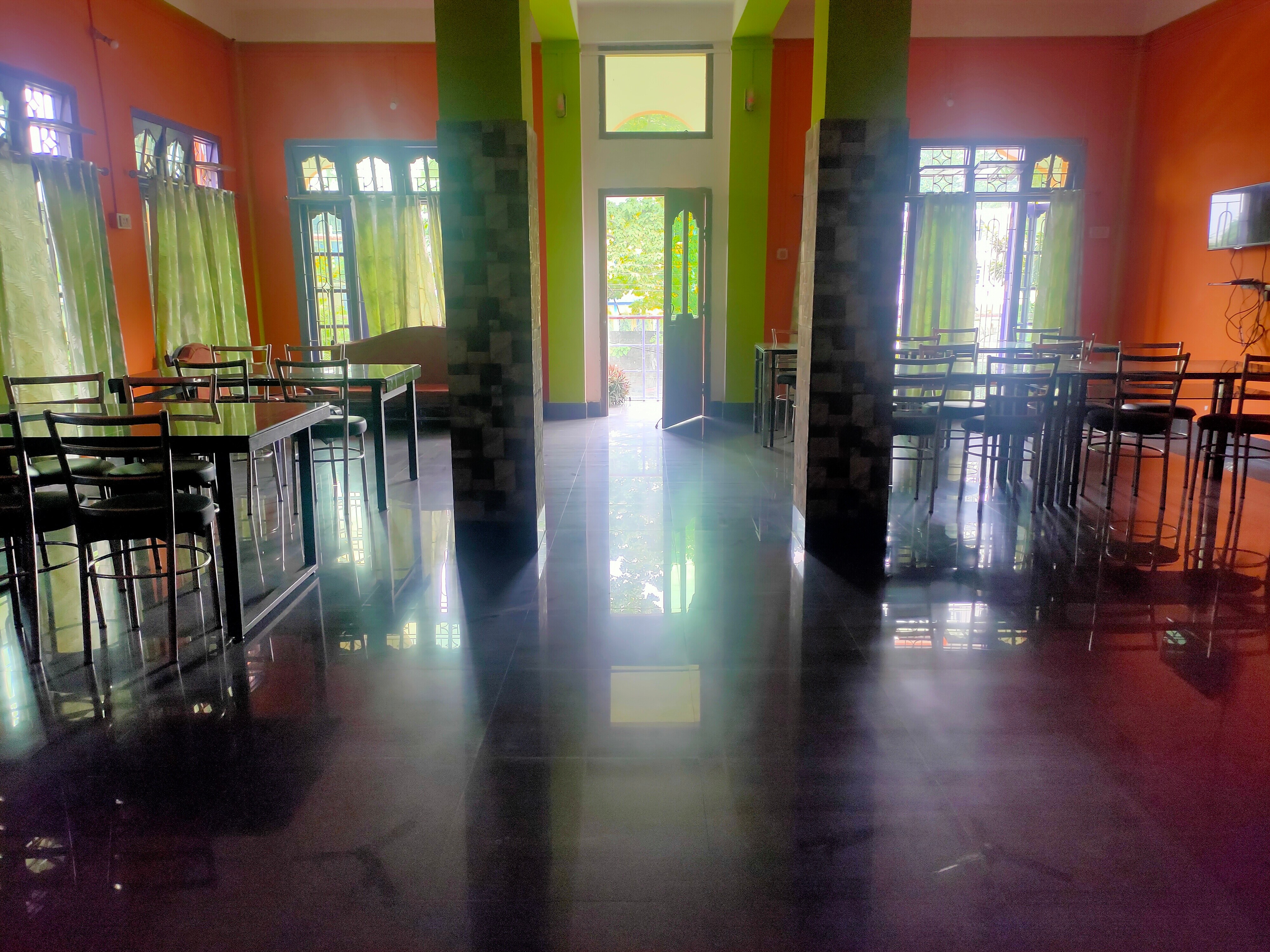 Main gallery
