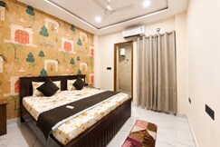 BRAJ Vrindavan Stay| UG - 2BHK by Homeyhuts