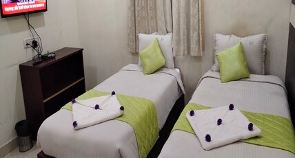 ROYAL RESIDENCY Room Type - Standard Twin AC