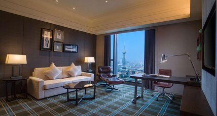 Hilton Changzhou Room Type - KING ONE BEDROOM SUITE