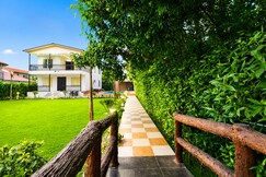 Address of 4 Bedroom Farmhouse With Private Pool In Noida