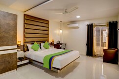 Treebo Blue Moon Powai