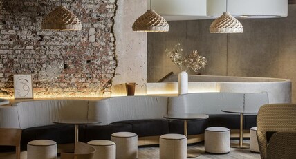 MERCURE ROCKHAMPTON Room Type - Standard Room with 1 queensize bed, City side