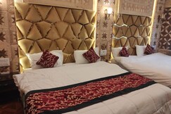Address of Hotel Shahkul Front