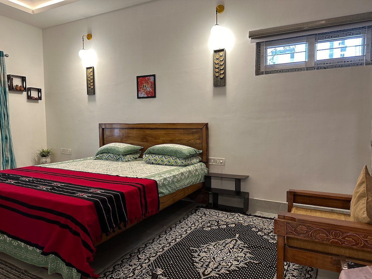 Athulyam Spacious and Premium Holiday Suite - Tap to explore photos
