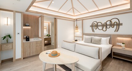 SAii Phi Phi Island Village Room Type - Deluxe Garden Villa 1 King