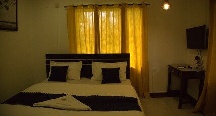 Hotel Aidan Residency Edappally Room Type - Premium Standard Non ac room