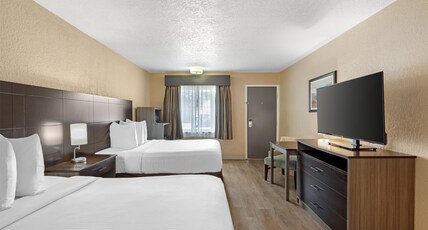 Best Western Space Shuttle Inn Room Type - 2 Double Beds, Smoking Room, Shower Only, Parsons Table With Chairs, Full Breakfast Best Western Space Shuttle Inn Room Type - 2 Double Beds, Smoking Room, Shower Only, Parsons Table With Chairs, Full Breakfast