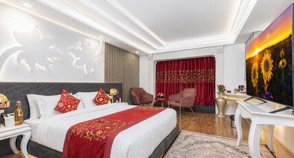 Hotel Snowland  Boutique Luxury Near Dal Lake Room Type - Premium Deluxe Room AC