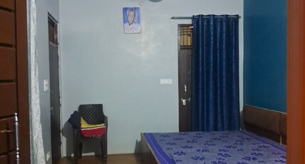 Varsha Tiwari Room Type - Bedroom 1