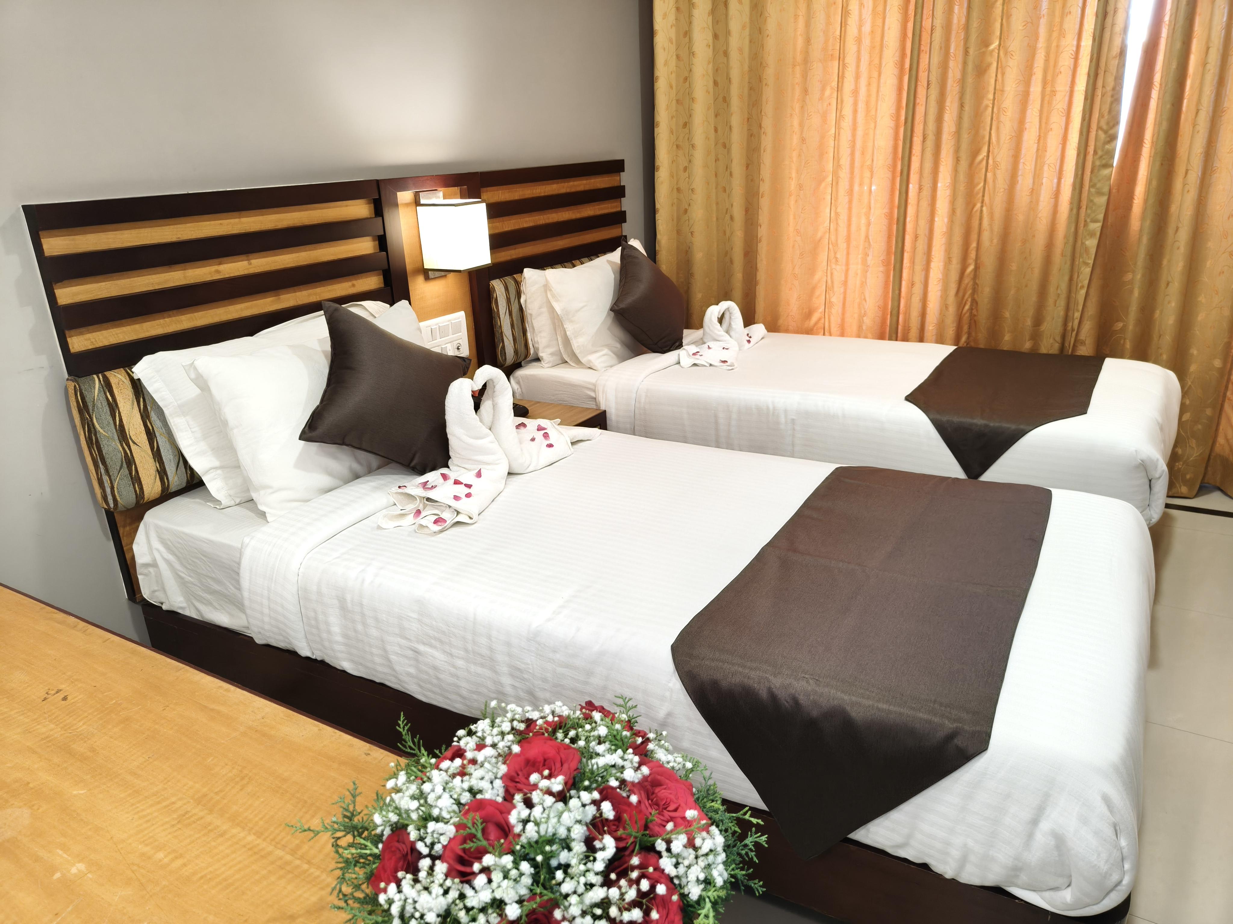 Hotel Elegance - Tap to explore photos