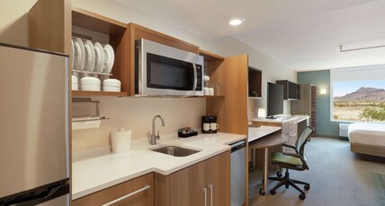 Home2 Suites by Hilton Mesa Longbow, AZ Room Type - 1 KING PREM STUDIO STE NS