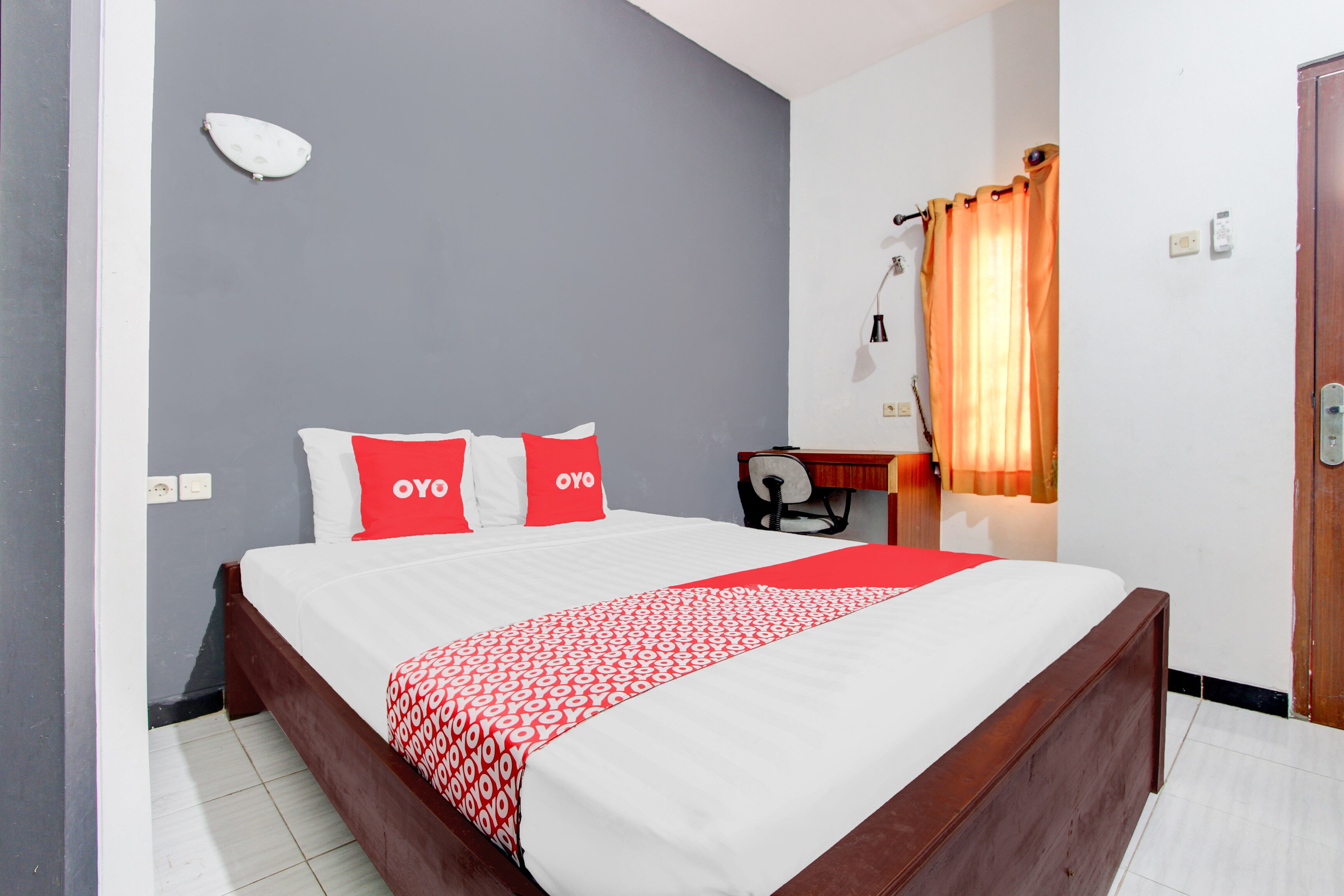 Hotel O S_qyu Stay - Tap to explore photos