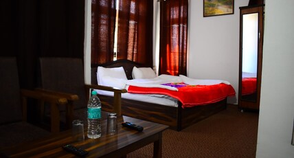 The Sunset Lodge Room Type - Deluxe Room