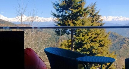 Fairmont Cottage Room Type - Groovy Gala with Mountain View