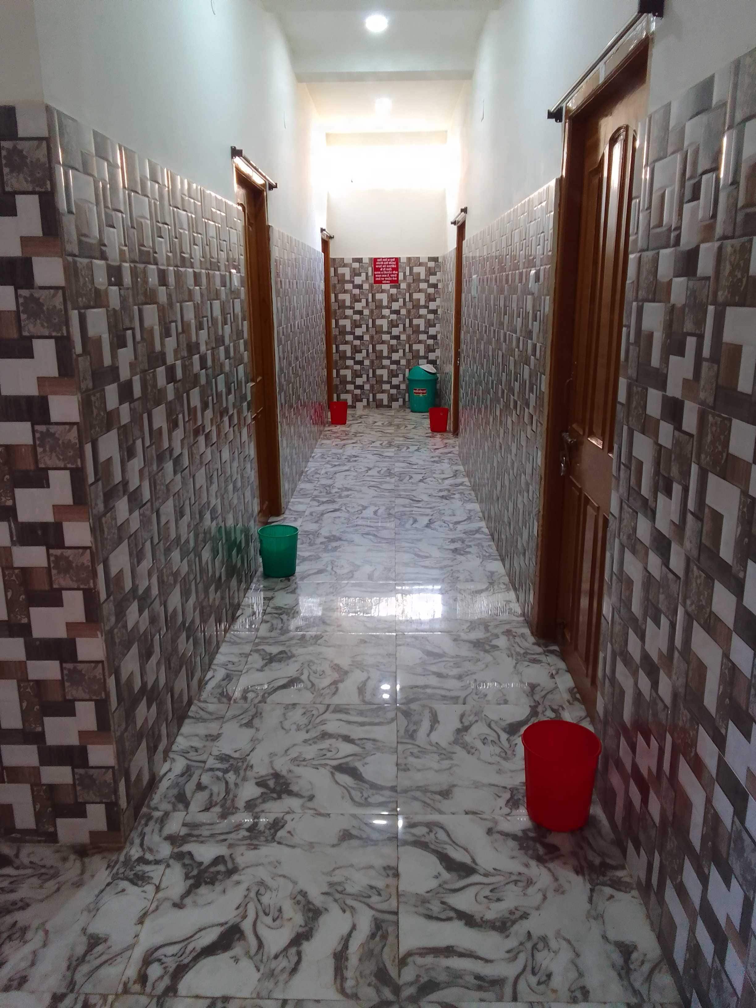 Hotel O Shivdham - Tap to explore photos