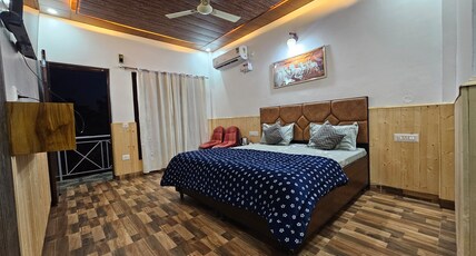 On the rocks Room Type - Semi Deluxe AC Rooms- Swimming pool
