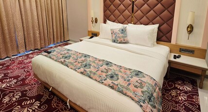 HOTEL MUMBAI HOUSE DIGHA, AIROLI Room Type - Signature Suite Room