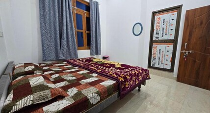 Parth Guest House Room Type - Double Room