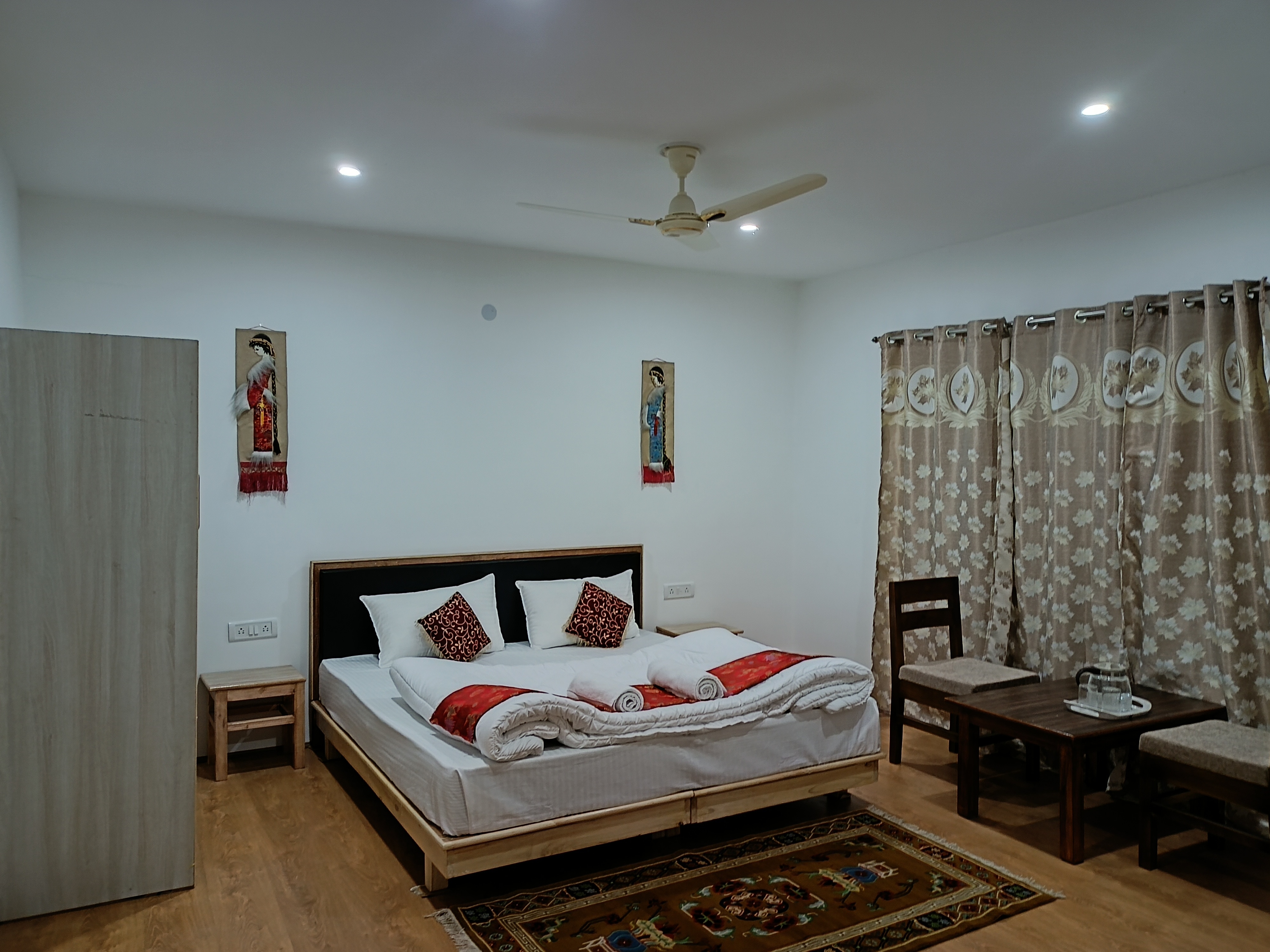 Hotel Samyas - Tap to explore photos