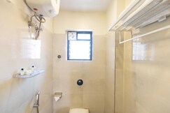 THE LAKE PALM, KALIGHAT