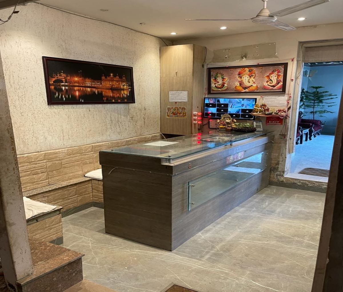Main gallery