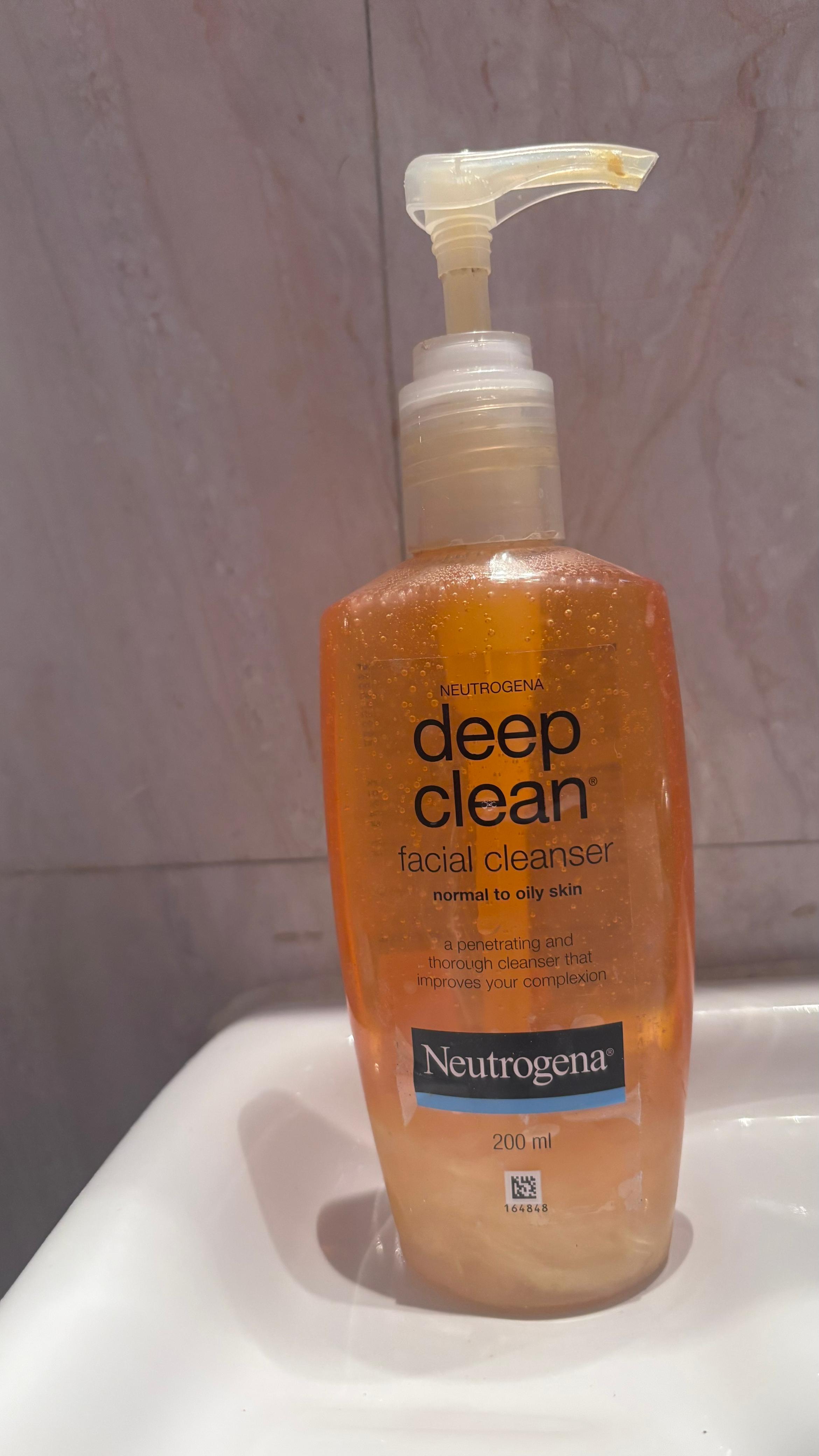 Apartment with balcony - Tap to explore photos