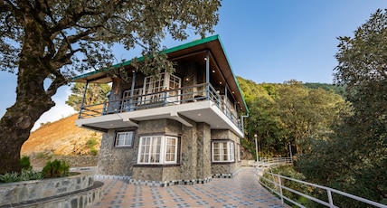 Foxoso Aamari Resort A Luxury Retreat Room Type - 3 Bed Room Bungalow (Heaven Bungalow) Foxoso Aamari Resort A Luxury Retreat Room Type - 3 Bed Room Bungalow (Heaven Bungalow)
