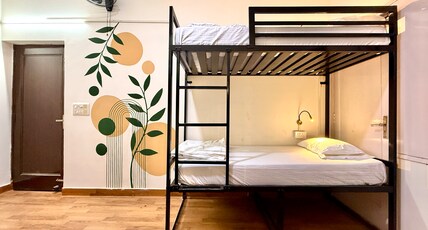 HOSHTEL99 - DELHI Room Type - 6   BED AC MIXED ENSUITE DORM
