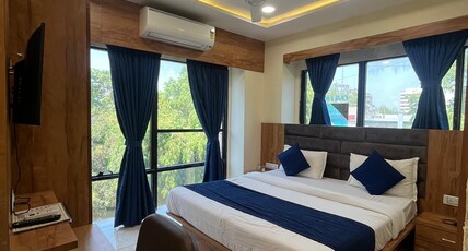 Hotel Mahaveer Room Type - Superior King Room