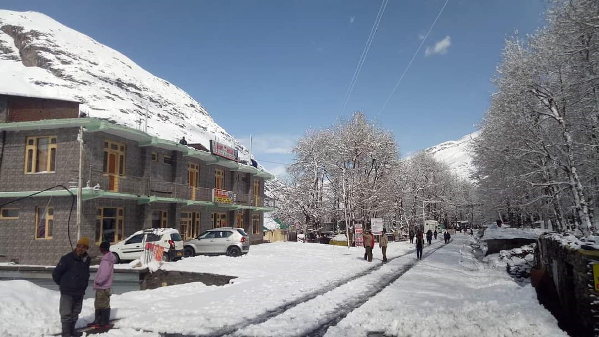 HOTEL SISSU REGENCY - Tap to explore photos