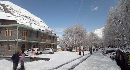 HOTEL SISSU REGENCY Room Type - Deluxe room