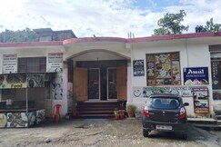 Hotel Shiv Om
