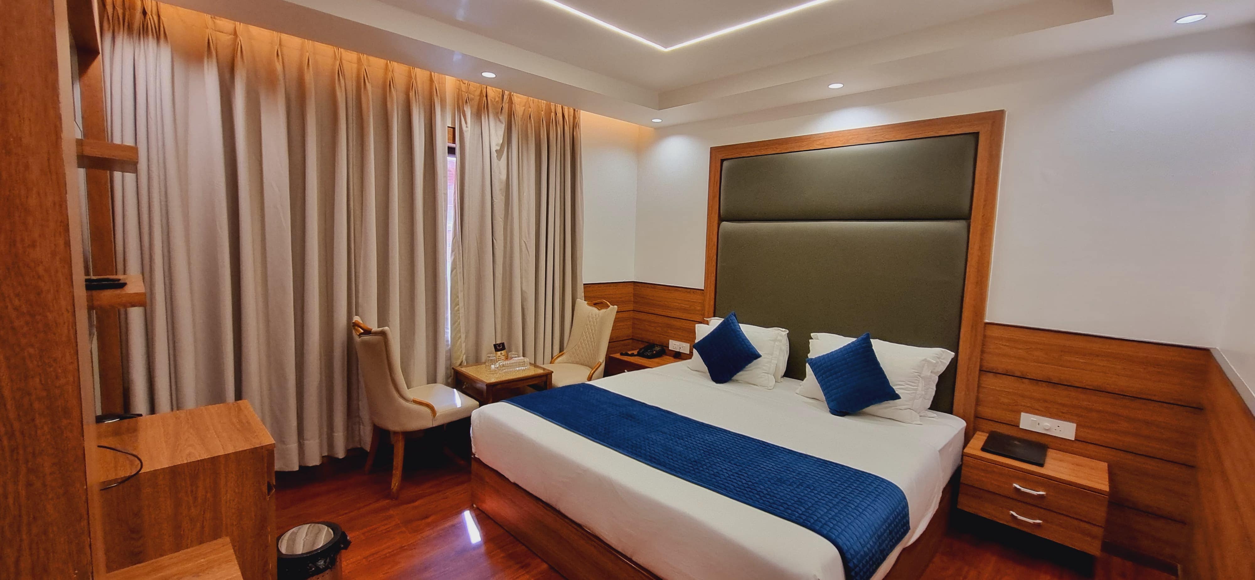 White Water Resorts - Tap to explore photos