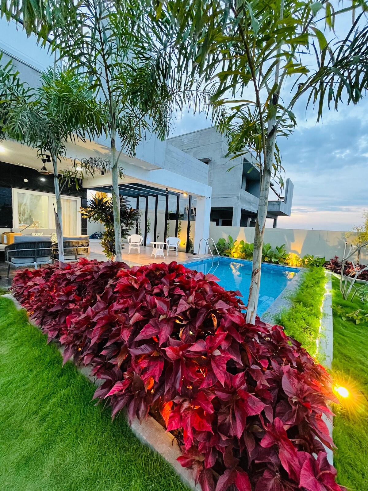 Villa Anvila - Luxury 3BHK Private Pool Villa Near Bangalore - Tap to explore photos