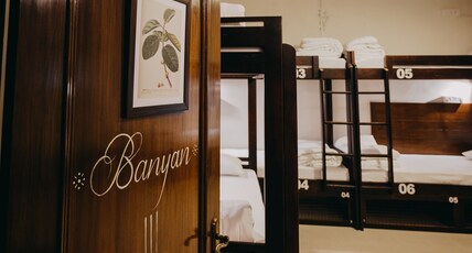 Horn Ok Please Hostel Jaipur | Rooms & Dorms Room Type - 8 Bed Female Dorm Ensuite