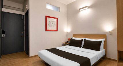 Super Townhouse Kadugodi Park Formerly Sarvar Hospitality Room Type - Classic