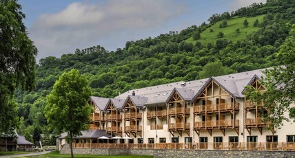 MERCURE LOUDENVIELLE Room Type - Double room with balcony and park view