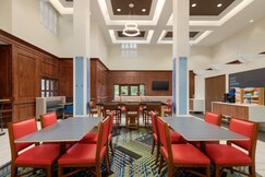 Holiday Inn Express & Suites CHARLESTON - MOUNT PLEASANT